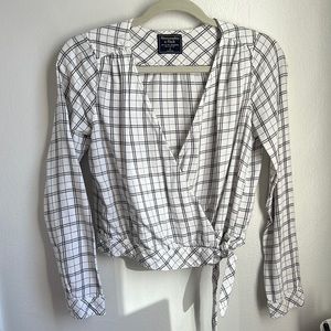 Abercrombie top